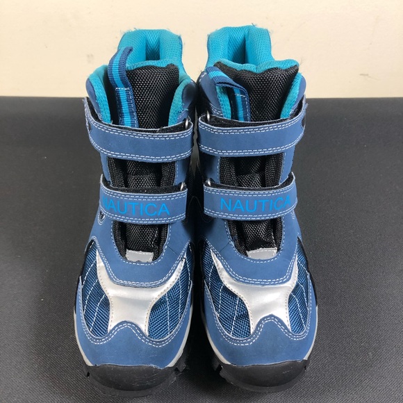 Nautica Boys Snow Boots. - Picture 2 of 5